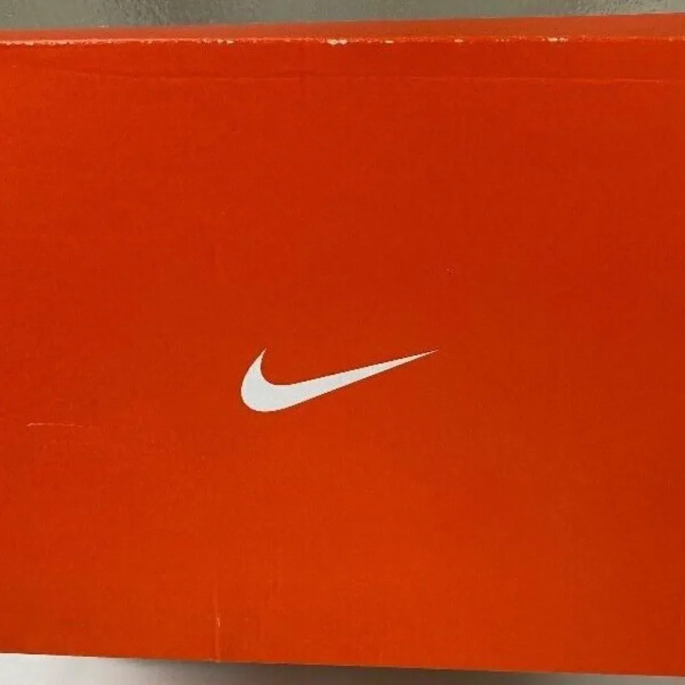 NIKE Women’s Air Zoom Pegasus 32 Running 9 US 40.5 EUR 6.5 UK Orange PACK